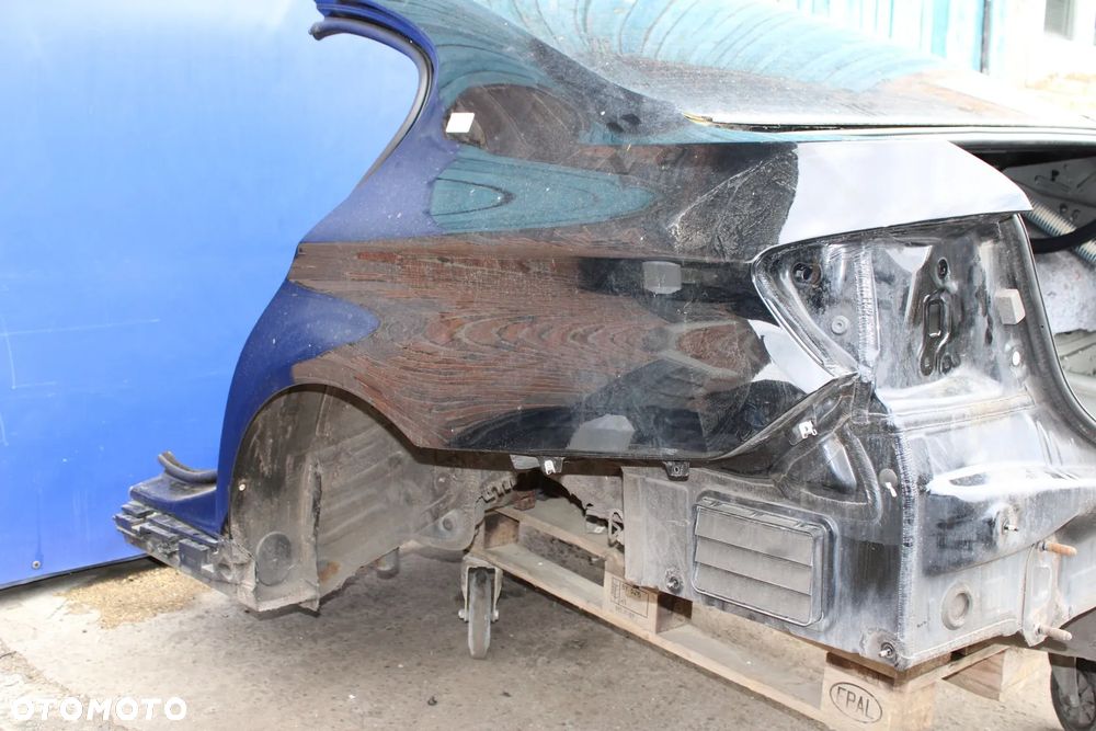 Błotnik tył tylny lewy ćwiartka tylna lewa OE BMW F10 kolor 668 Black 2 - 4