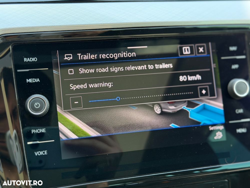 Volkswagen Passat - 30
