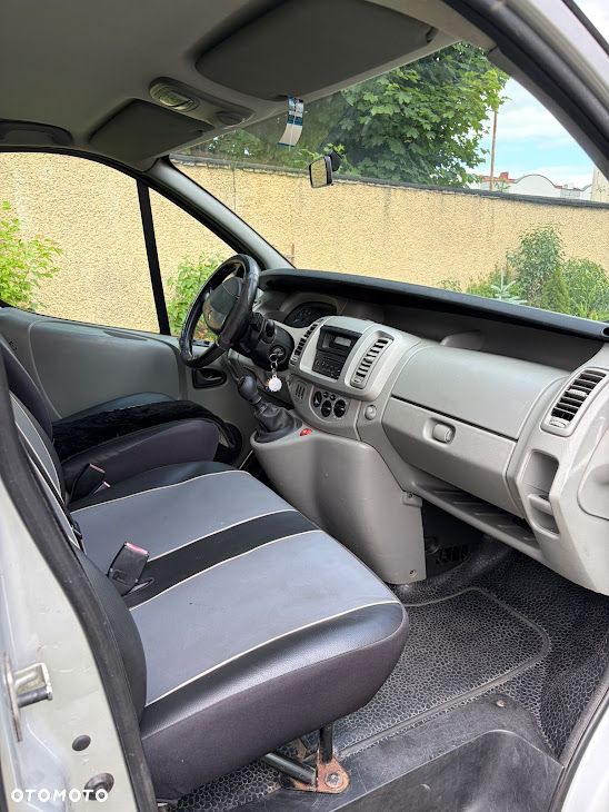 Renault Trafic L1H1 Passenger Lux - 11