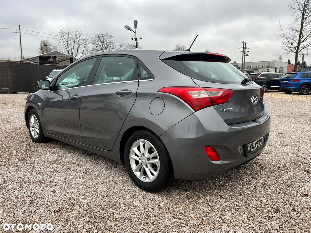 Hyundai i30 blue 1.6 GDI Trend - 7