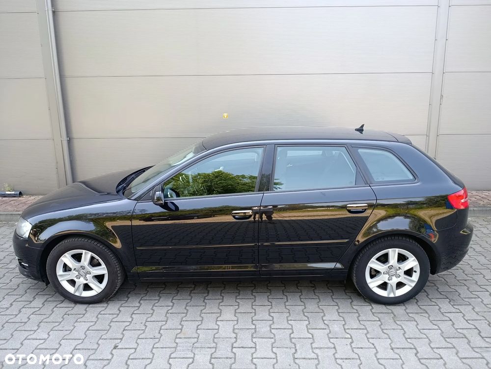 Audi A3 Sportback 1.4 TFSI Attraction - 25
