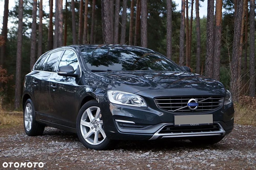 Volvo V60 D4 Geartronic Summum - 3