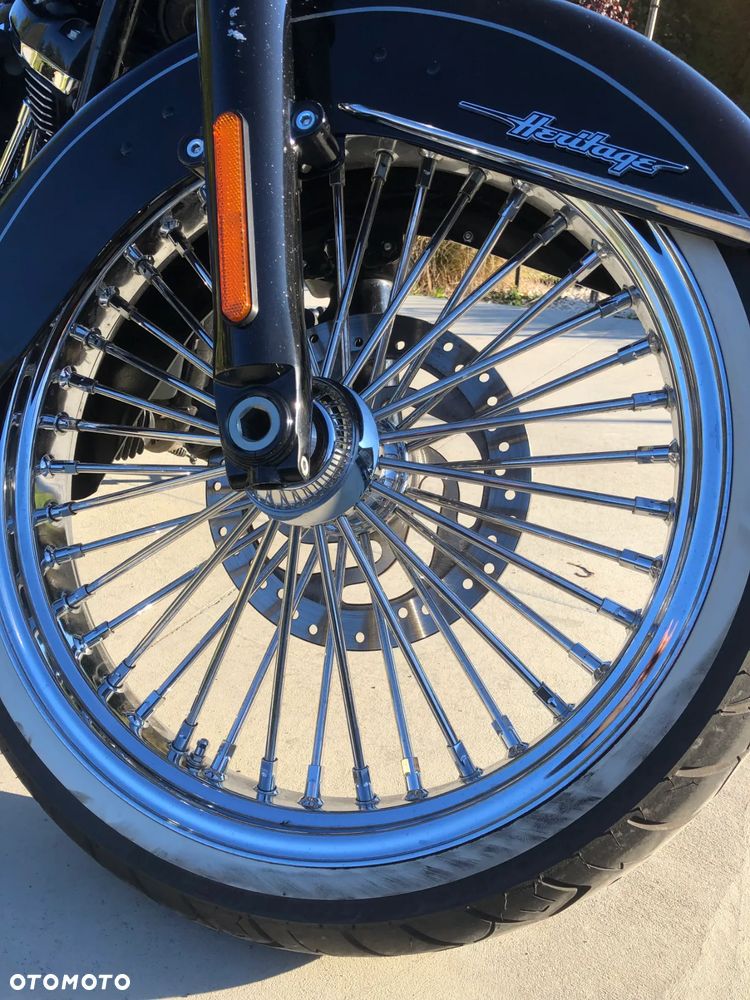 Harley-Davidson Softail Heritage Classic - 8