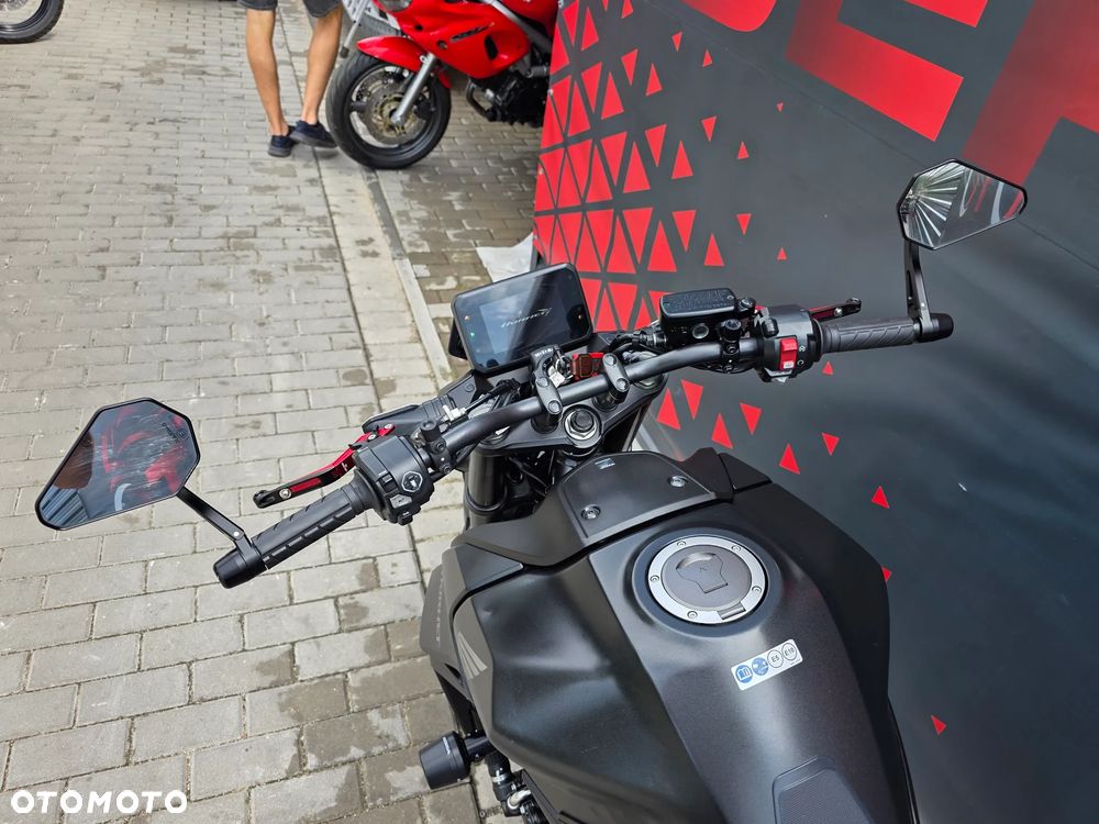 Honda Hornet - 19