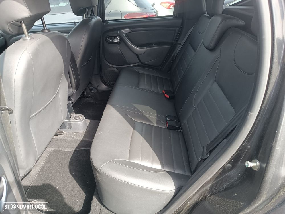 Dacia Duster 1.5 dCi Prestige 4WD - 11