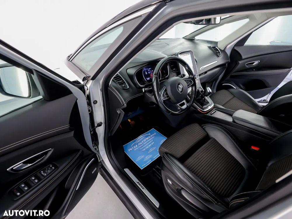 Renault Grand Scenic BLUE dCi 120 BOSE EDITION - 13