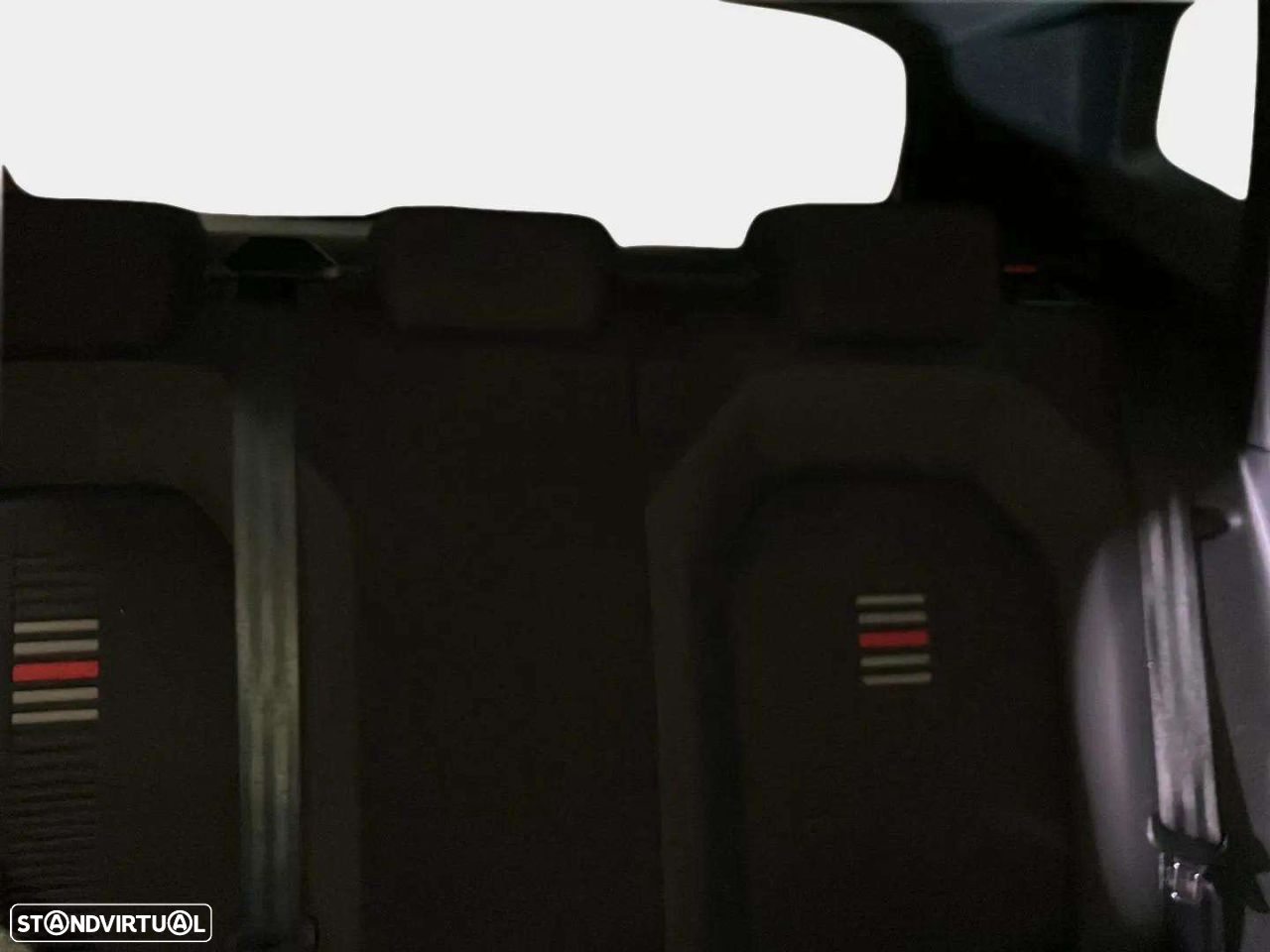 SEAT Arona - 16