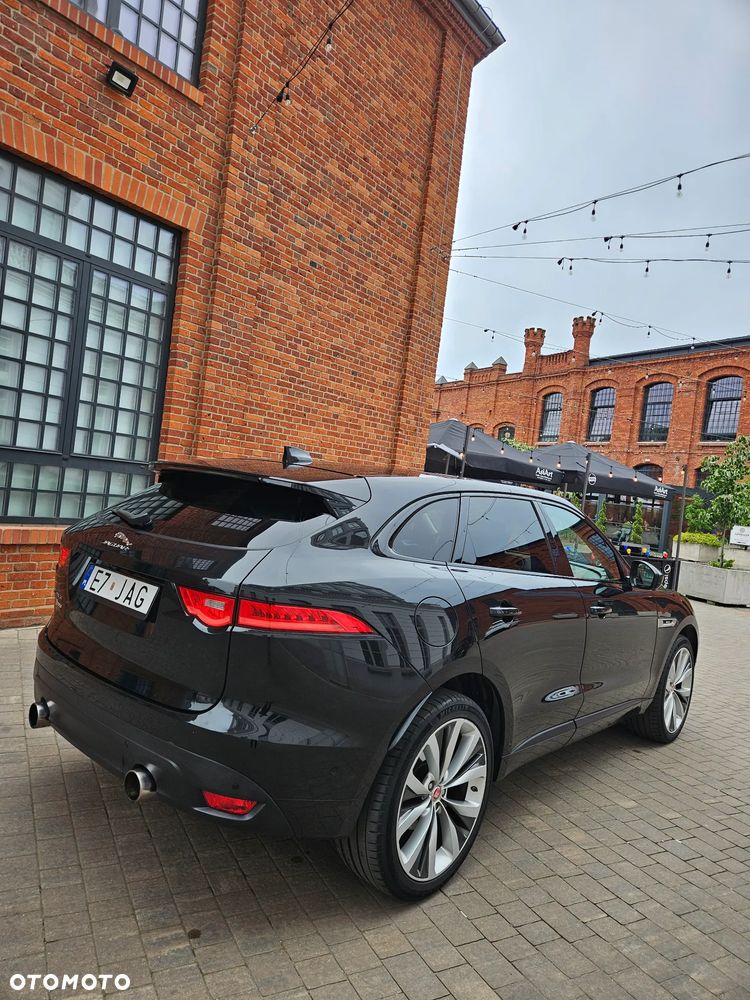 Jaguar F-Pace 3.0 V6 AWD First Edition - 9