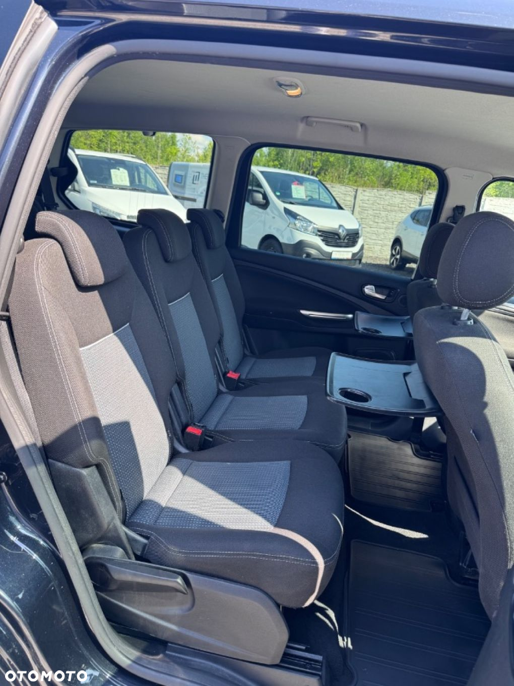 Ford Galaxy - 39
