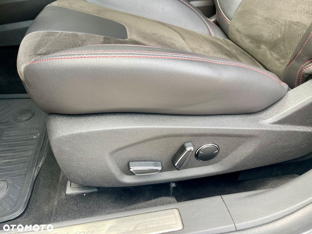 Ford Mondeo SW 2.0 Hybrid ST-Line Plus - 16