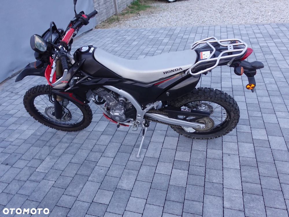 Honda CRF - 8