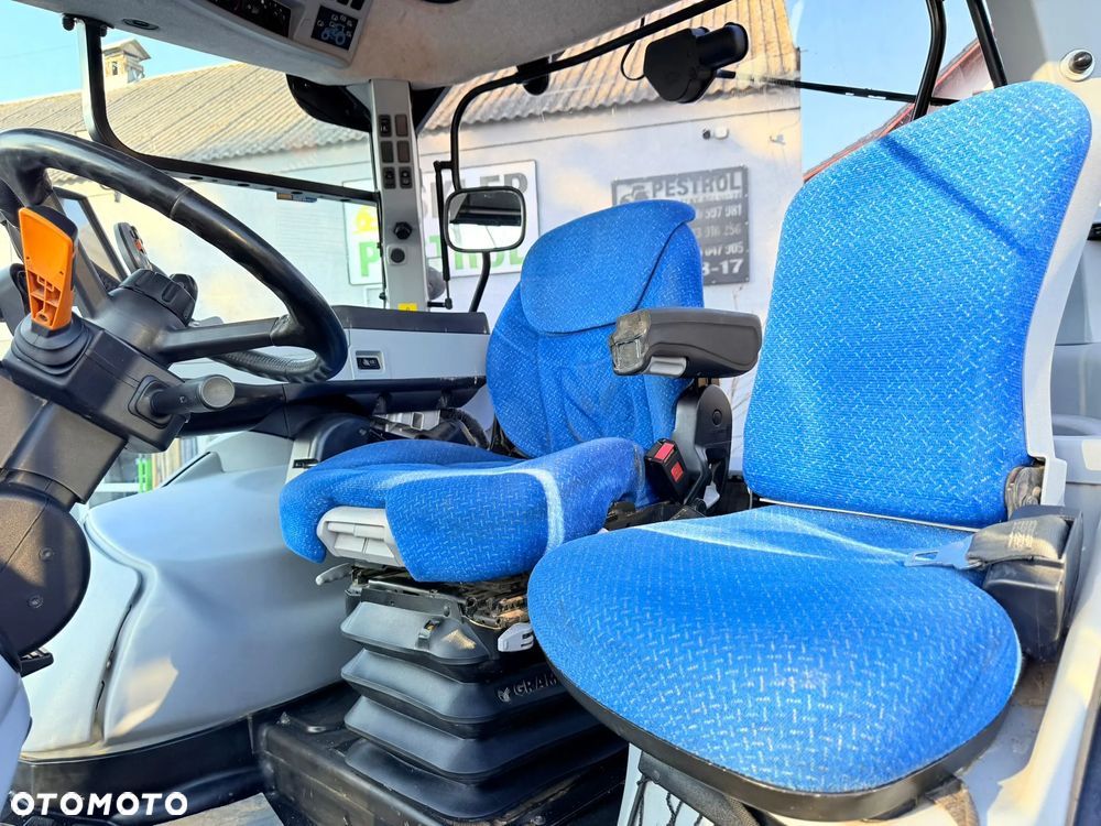 New Holland T7.210 POWER COMMAND - 17