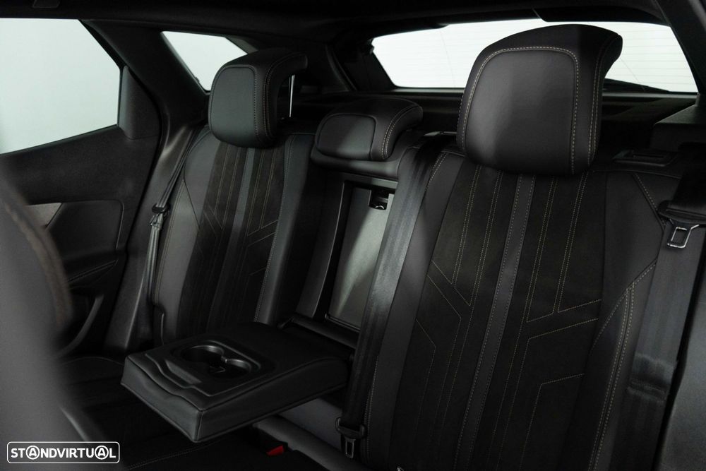 Peugeot 3008 1.6 Hybrid GT Pack e-EAT8 - 11