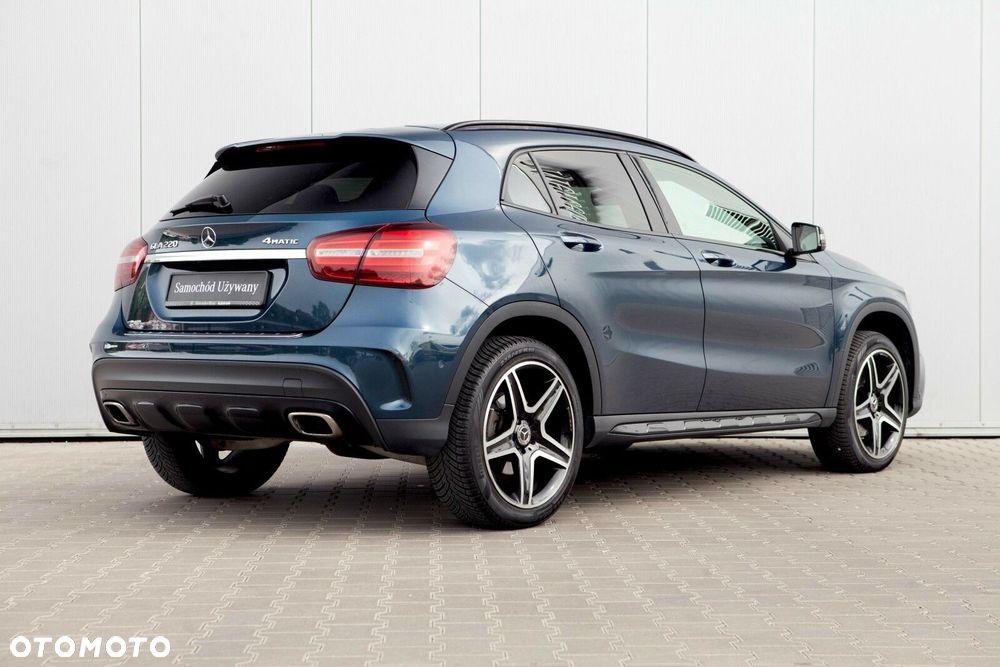 Mercedes-Benz GLA 220 4-Matic AMG Line - 6