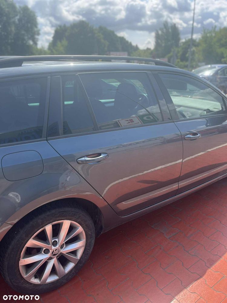 Skoda Octavia 1.6 TDI Ambition - 9