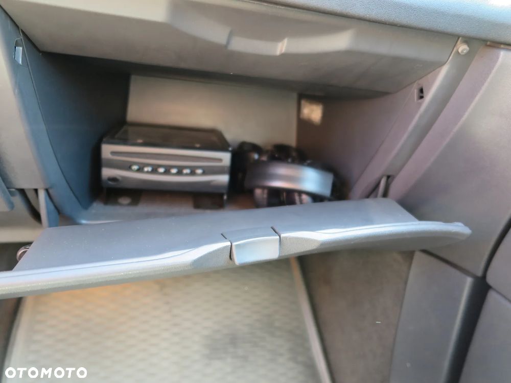 Renault Espace 2.0 dCi Initiale - 15