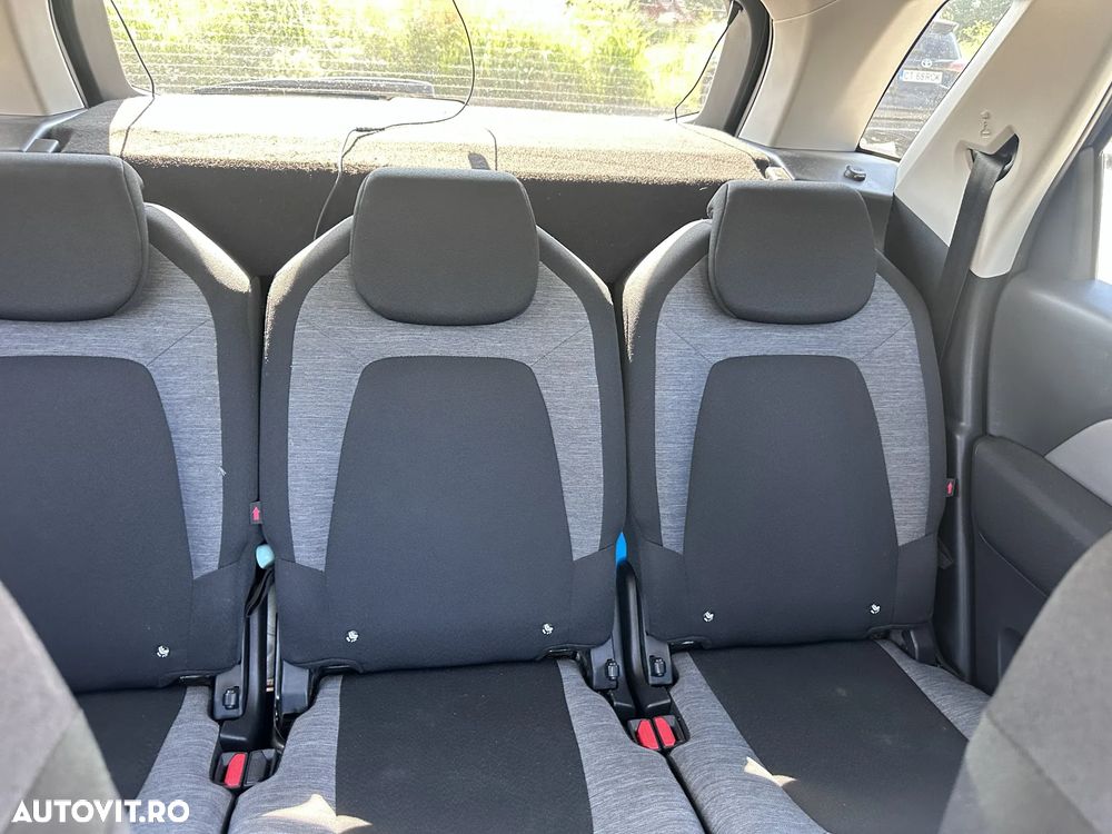 Citroën C4 Space Tourer PureTech 130 Stop&Start EAT8 SELECTION - 10