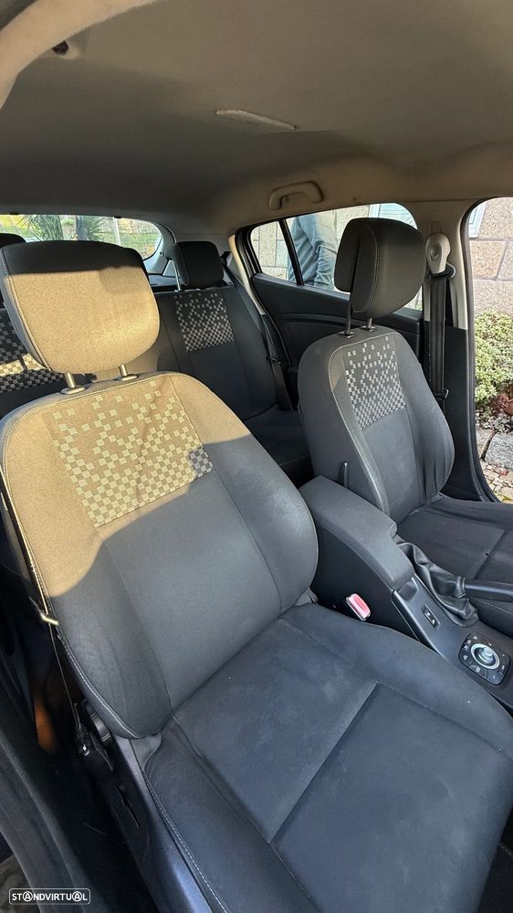 Renault Mégane ENERGY dCi 110 Start & Stop Dynamique - 8