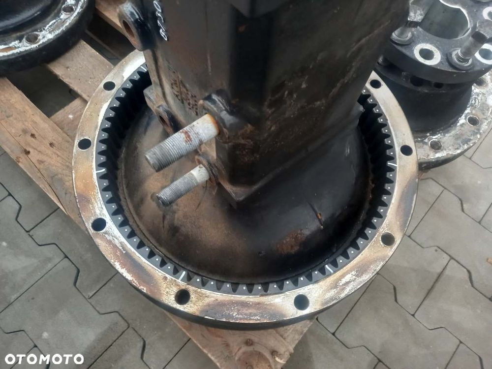 Zwolnica tylna 87307353 New Holland T7.230 - 7