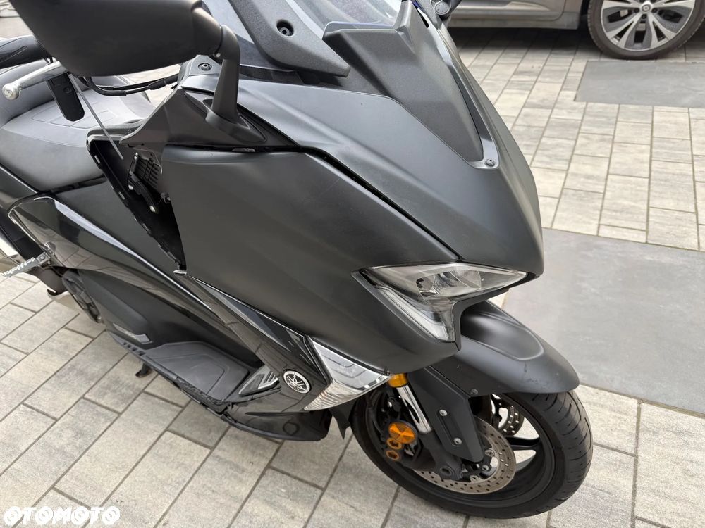 Yamaha Tmax - 11