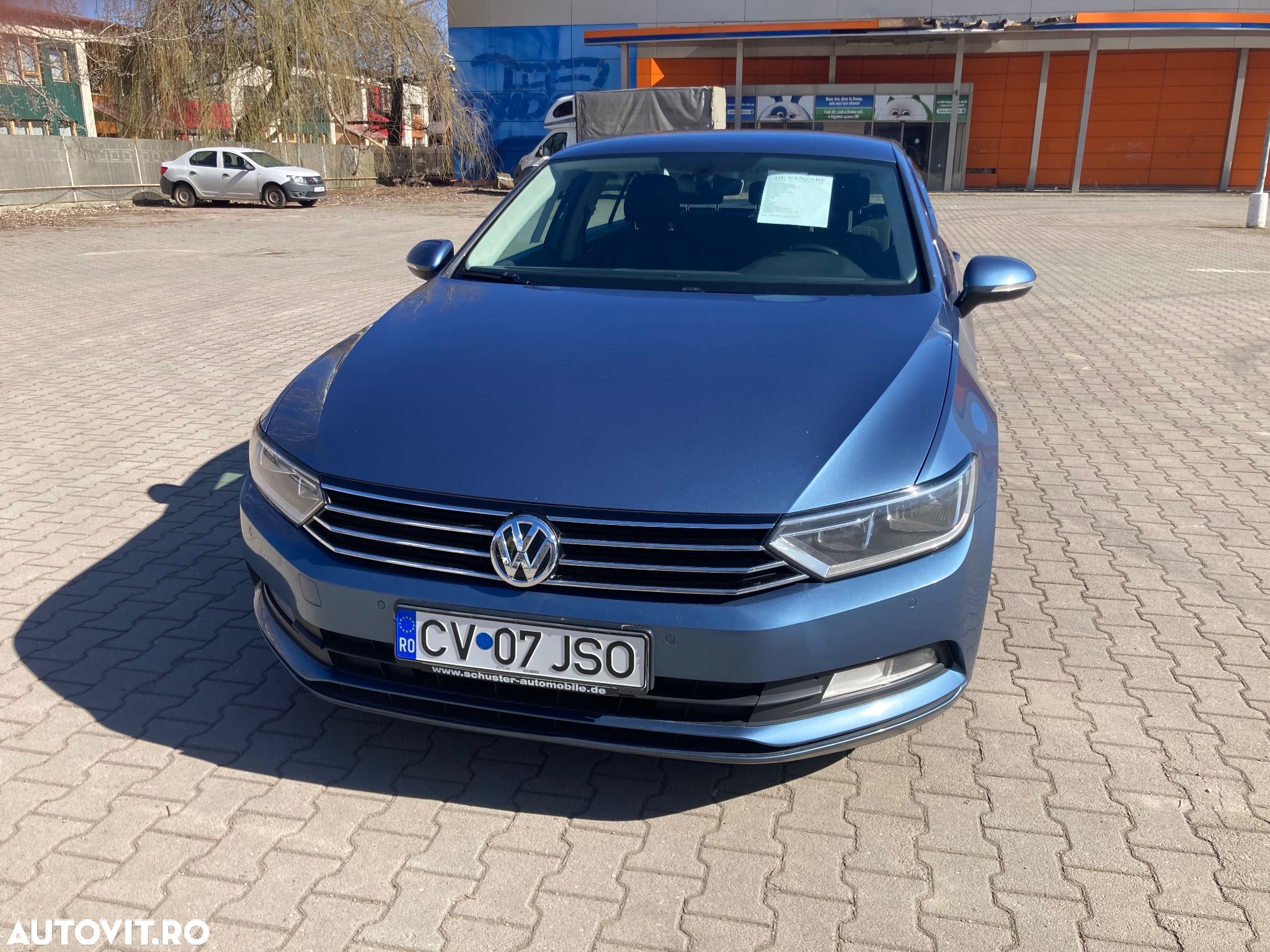Volkswagen Passat 1.6 TDI (BlueMotion Technology) DSG Comfortline - 1