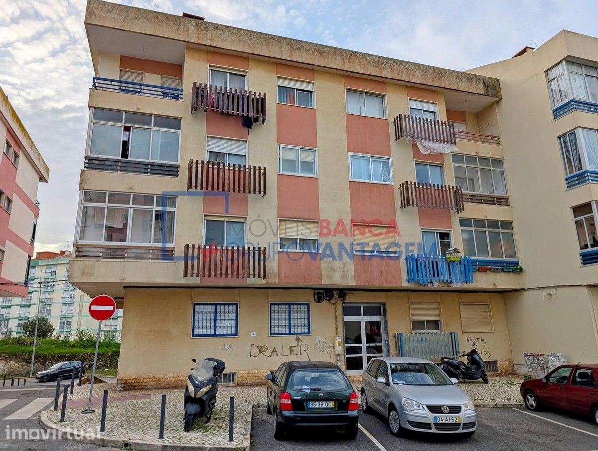 Vende T2 Agualva - Grande imagem: 2/9