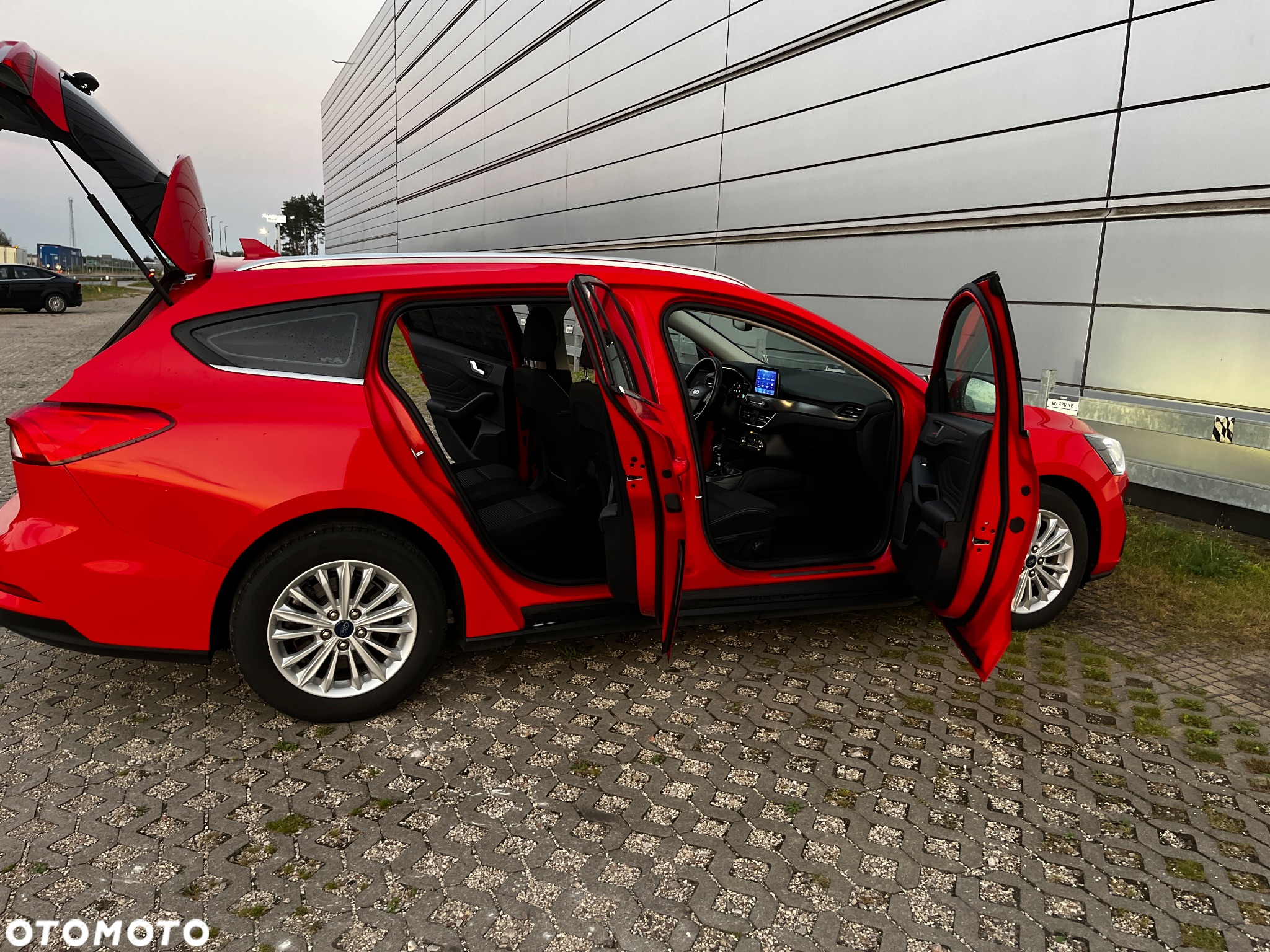 Ford Focus 1.5 EcoBlue Start-Stopp-System TITANIUM - 25