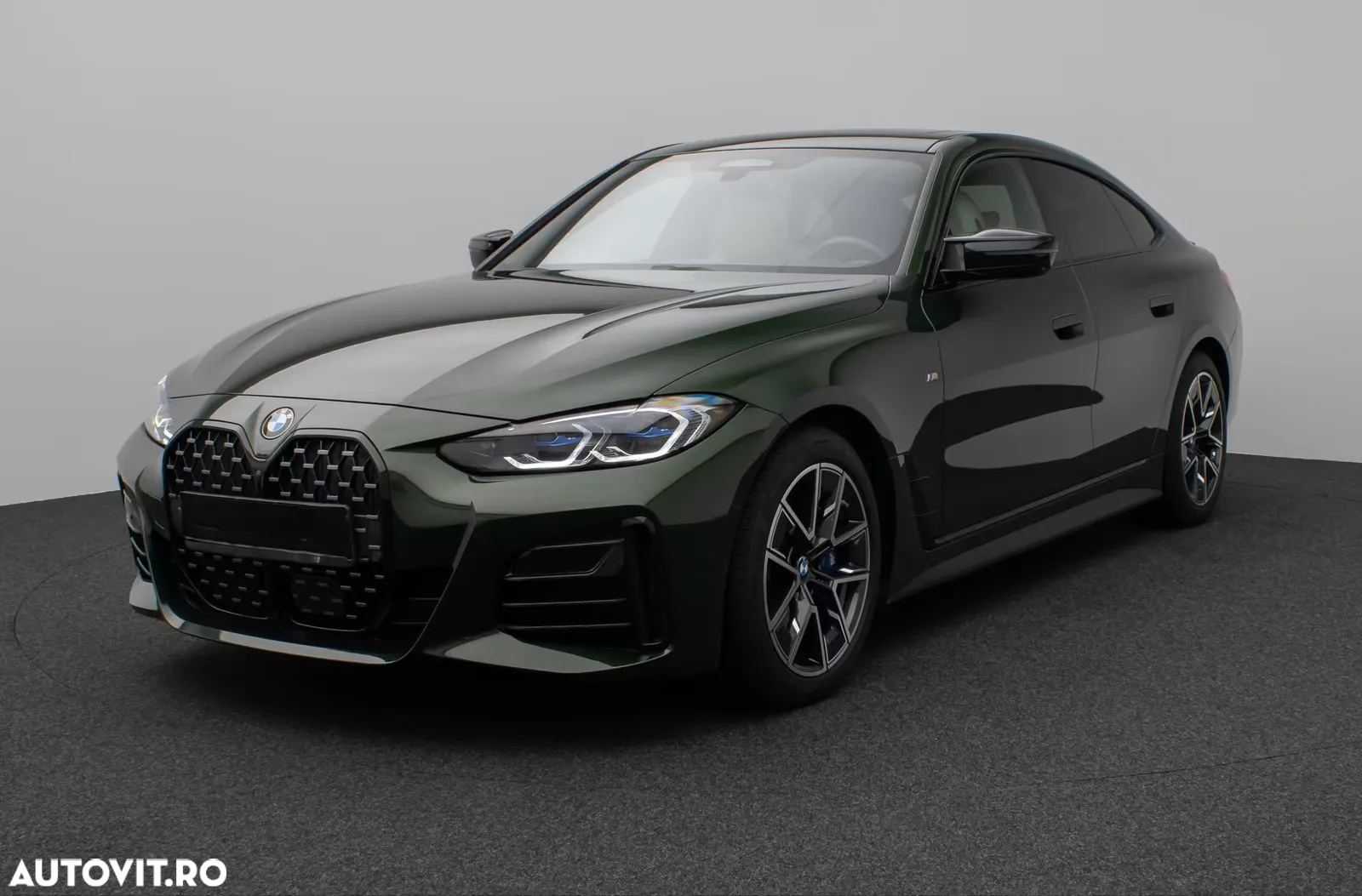 BMW Seria 4 M440i xDrive Gran Coupe - 3