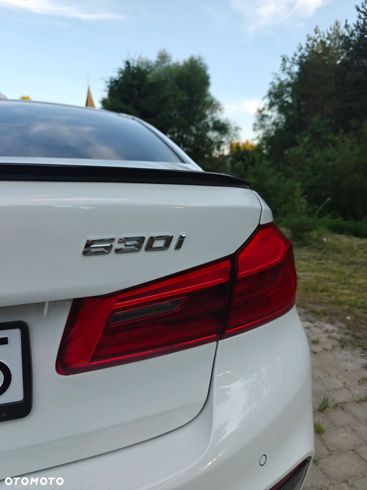BMW Seria 5 530i M Sport sport - 9