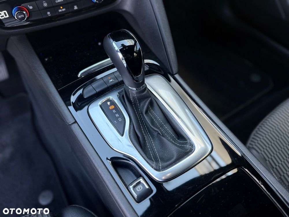 Opel Insignia - 26
