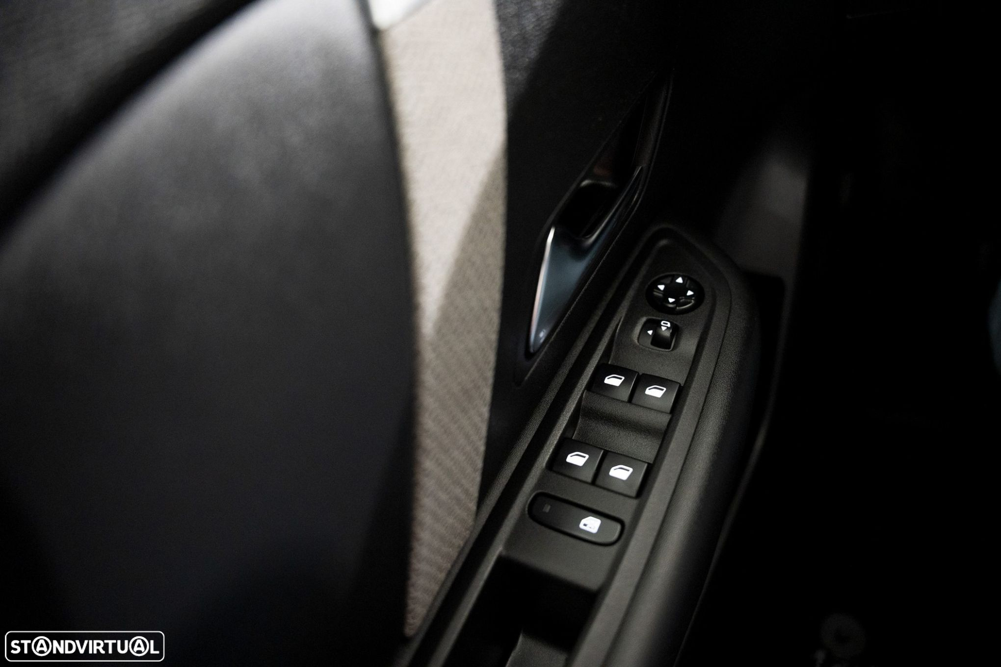 Citroën C4 1.2 PureTech Feel Pack - 13