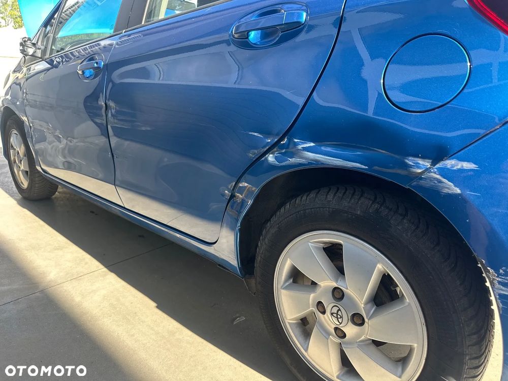 Toyota Yaris 1.33 Active - 10
