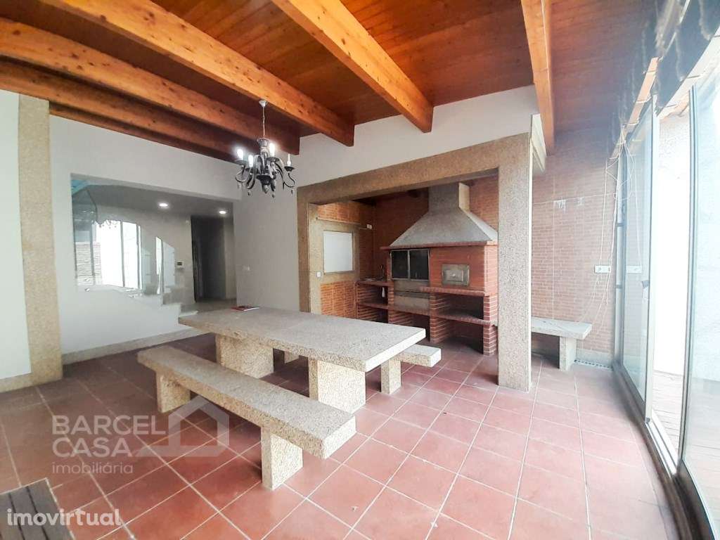 Uma Moradia de Sonho à Sua Espera em Campo - Barcelos! - Grande imagem: 2/32