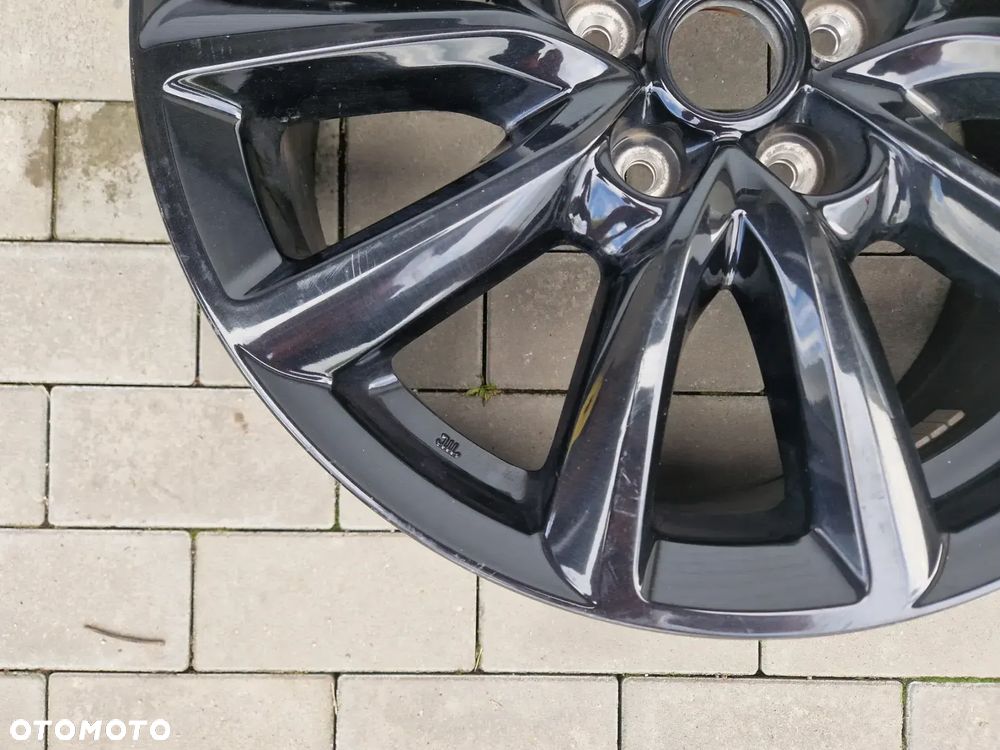 FELGA MAZDA CX-30 7Jx18 ET45 5x114,3 - 5