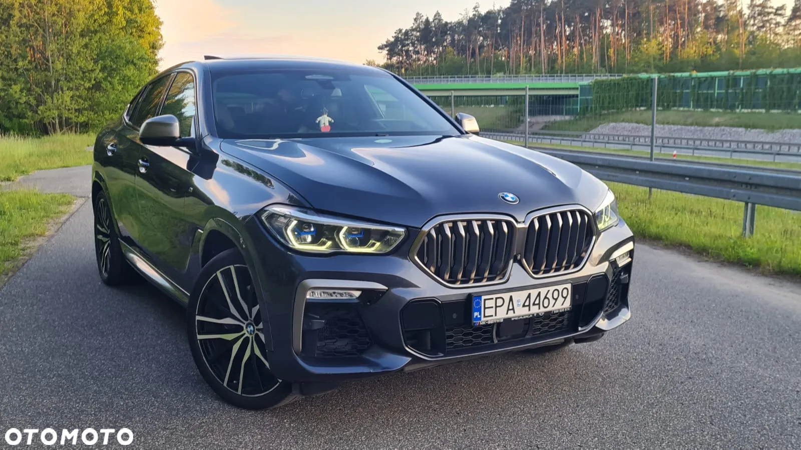 BMW X6 M50d - 17