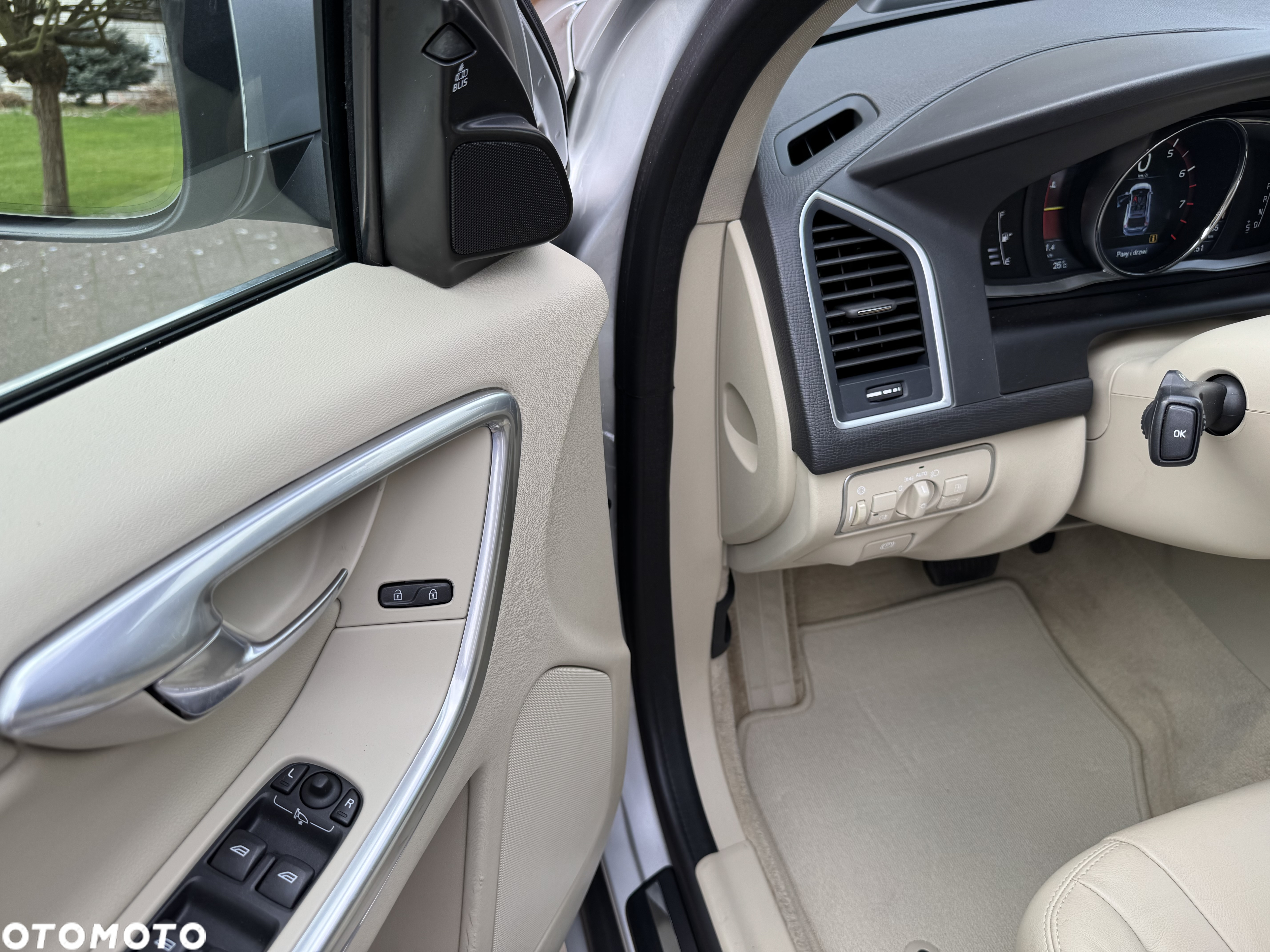 Volvo XC 60 - 13