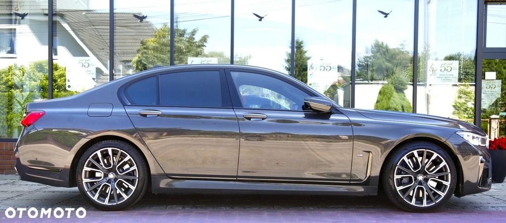 BMW Seria 7 - 26