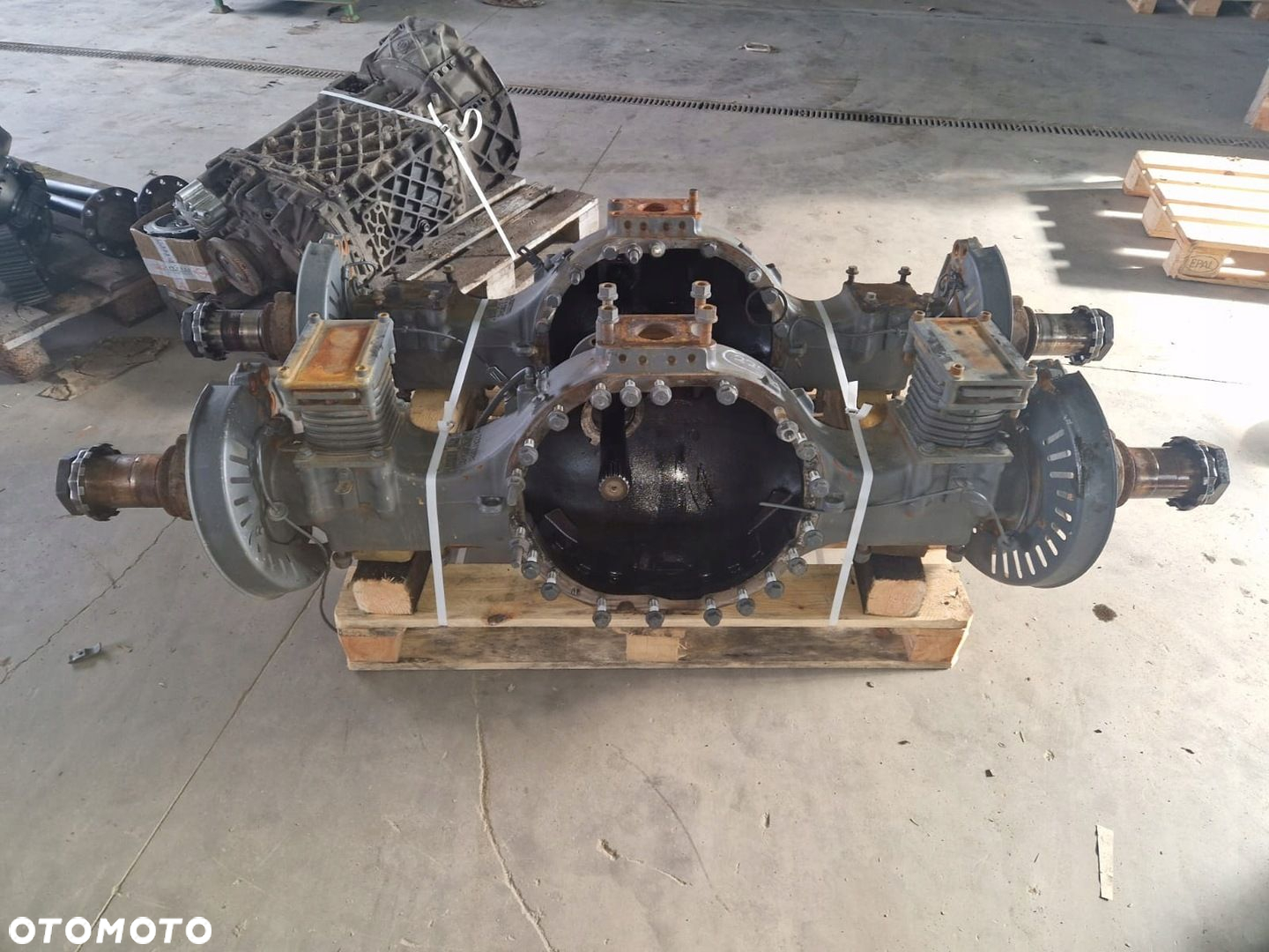 Obudowa Mostu Napędowego VOLVO RTS2370A RTS2370B 6x4 8x4 FM FH 12 13 FM13 - 2