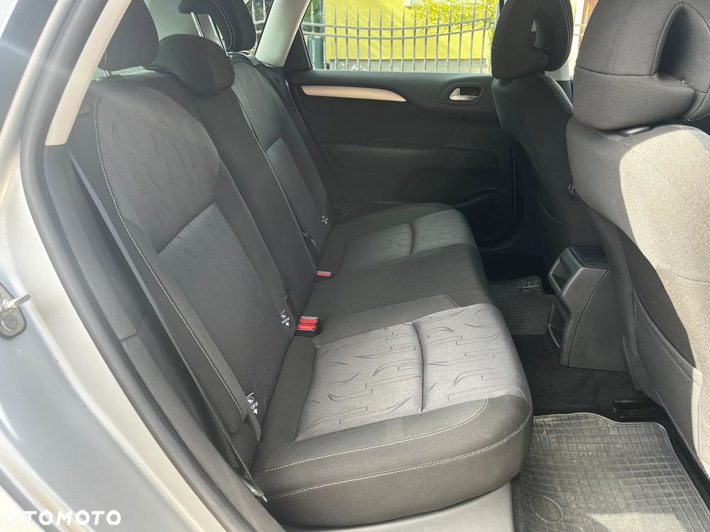Citroën C4 1.6 VTi SX - 7