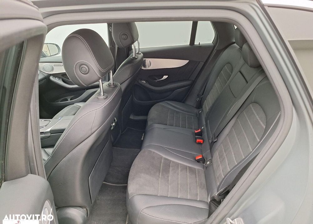 Mercedes-Benz GLC 200 4MATIC 9G-TRONIC AMG Line - 7