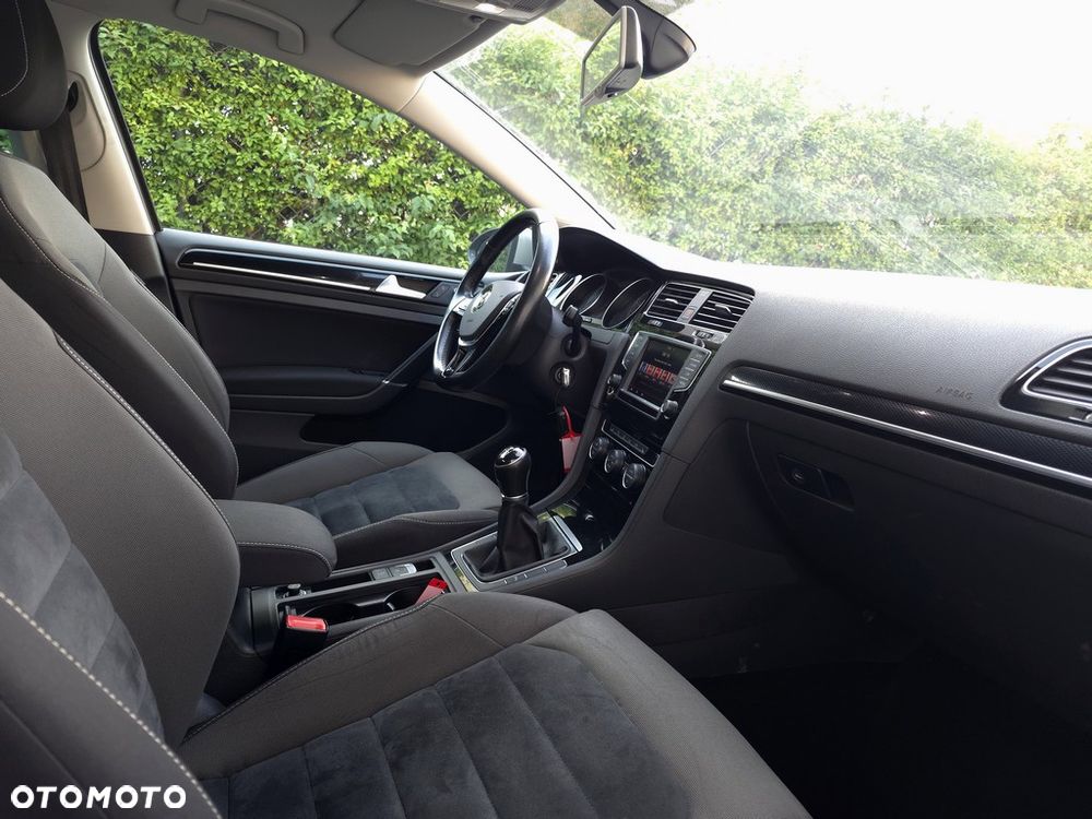 Volkswagen Golf 1.4 TSI BMT Highline - 14