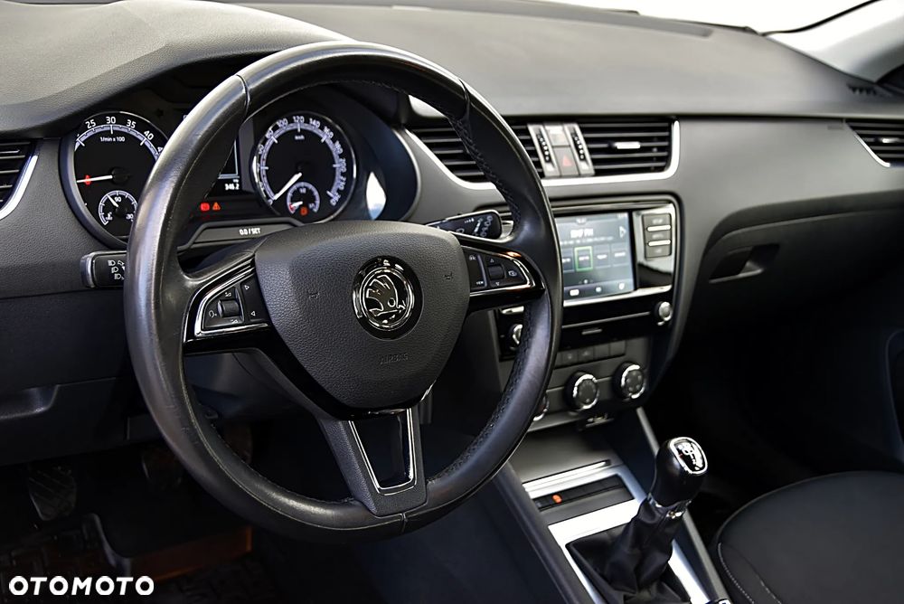 Skoda Octavia 1.6 TDI Ambition - 10