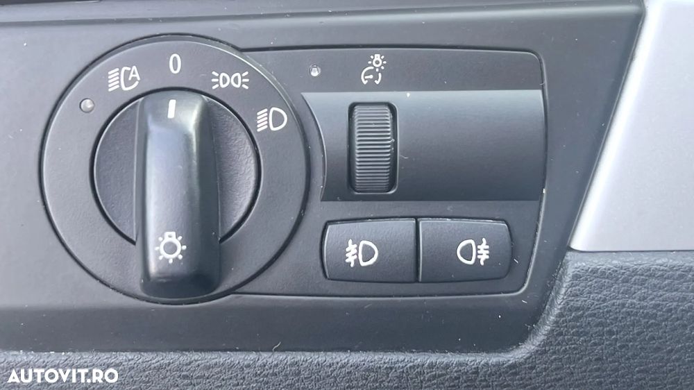 BMW X3 2.0d - 11