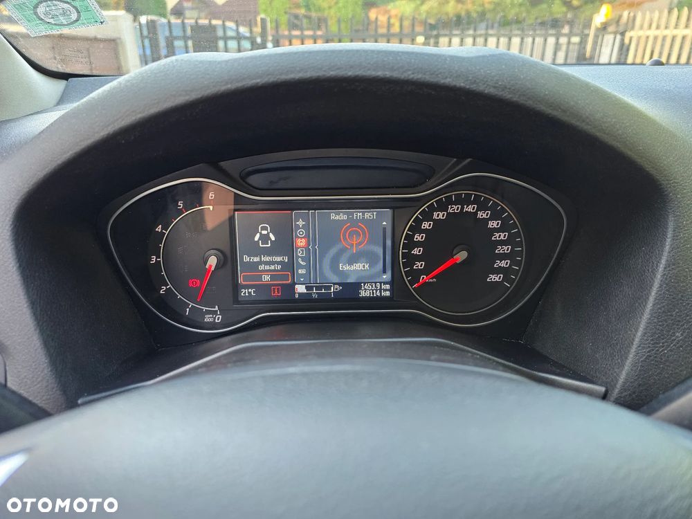 Ford Mondeo - 18