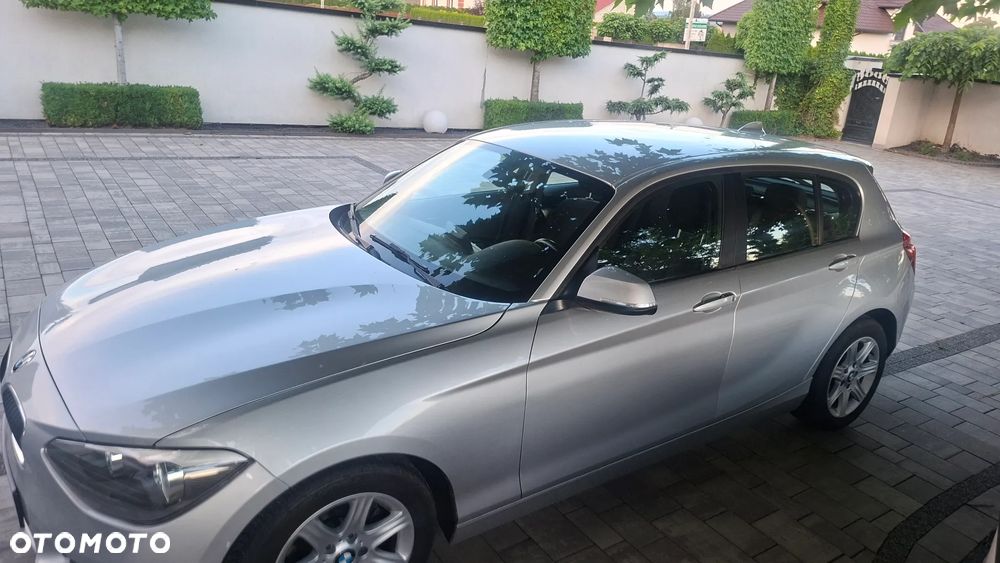 BMW Seria 1 116d DPF - 6
