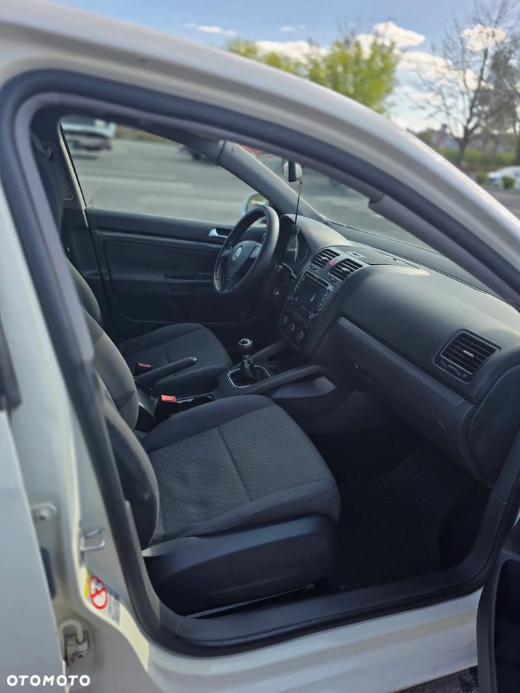 Volkswagen Jetta 1.9 TDI DPF Comfortline - 8