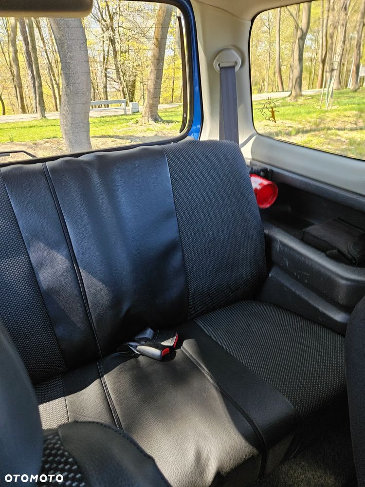Suzuki Jimny - 26