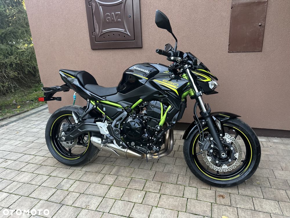 Kawasaki Z 650 - 30
