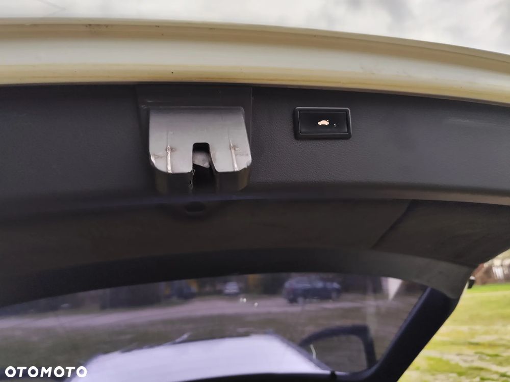 Audi A6 Avant 3.0 TDI DPF quattro - 17