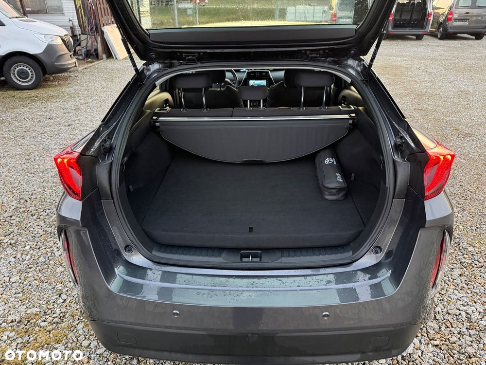 Toyota Prius 1.8 Hybrid Prestige - 8